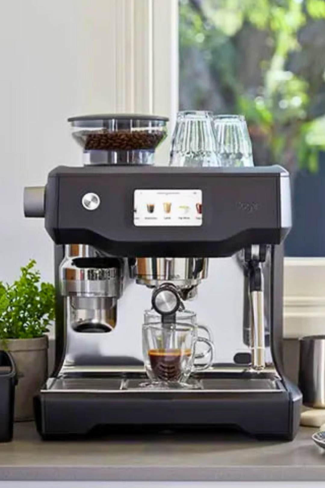 Sage Oracle Touch Espresso Machine - Black Truffle